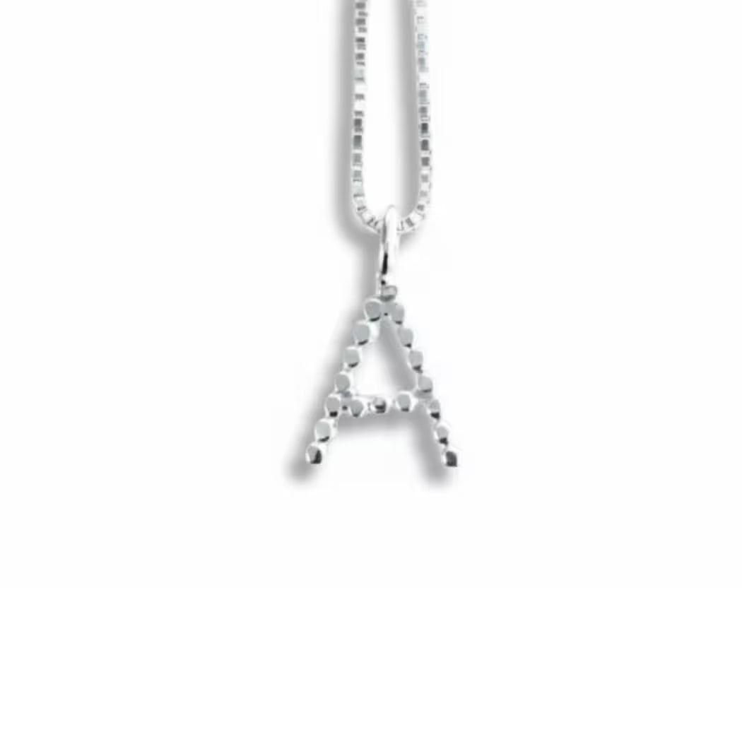 Bokstav till halsband