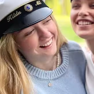 Studentpresent – Personliga Smycken till Studenten