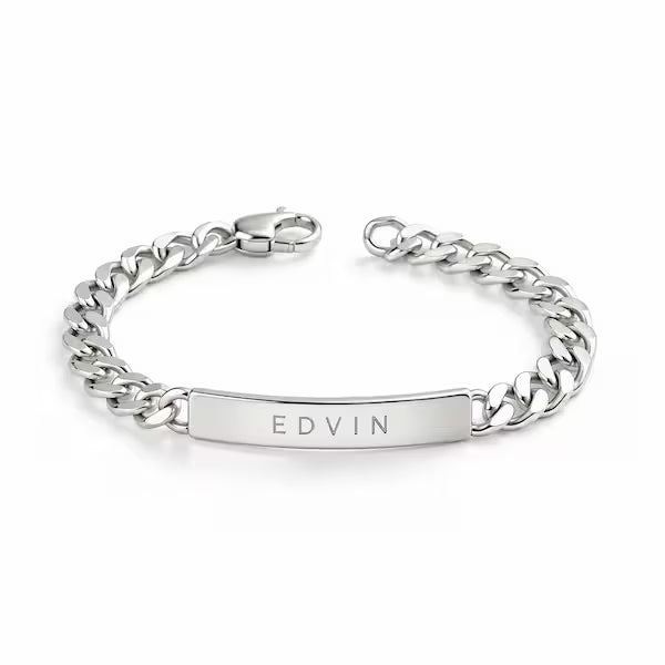 Klassiskt herrarmband med namn, graverat armband för män med personlig text