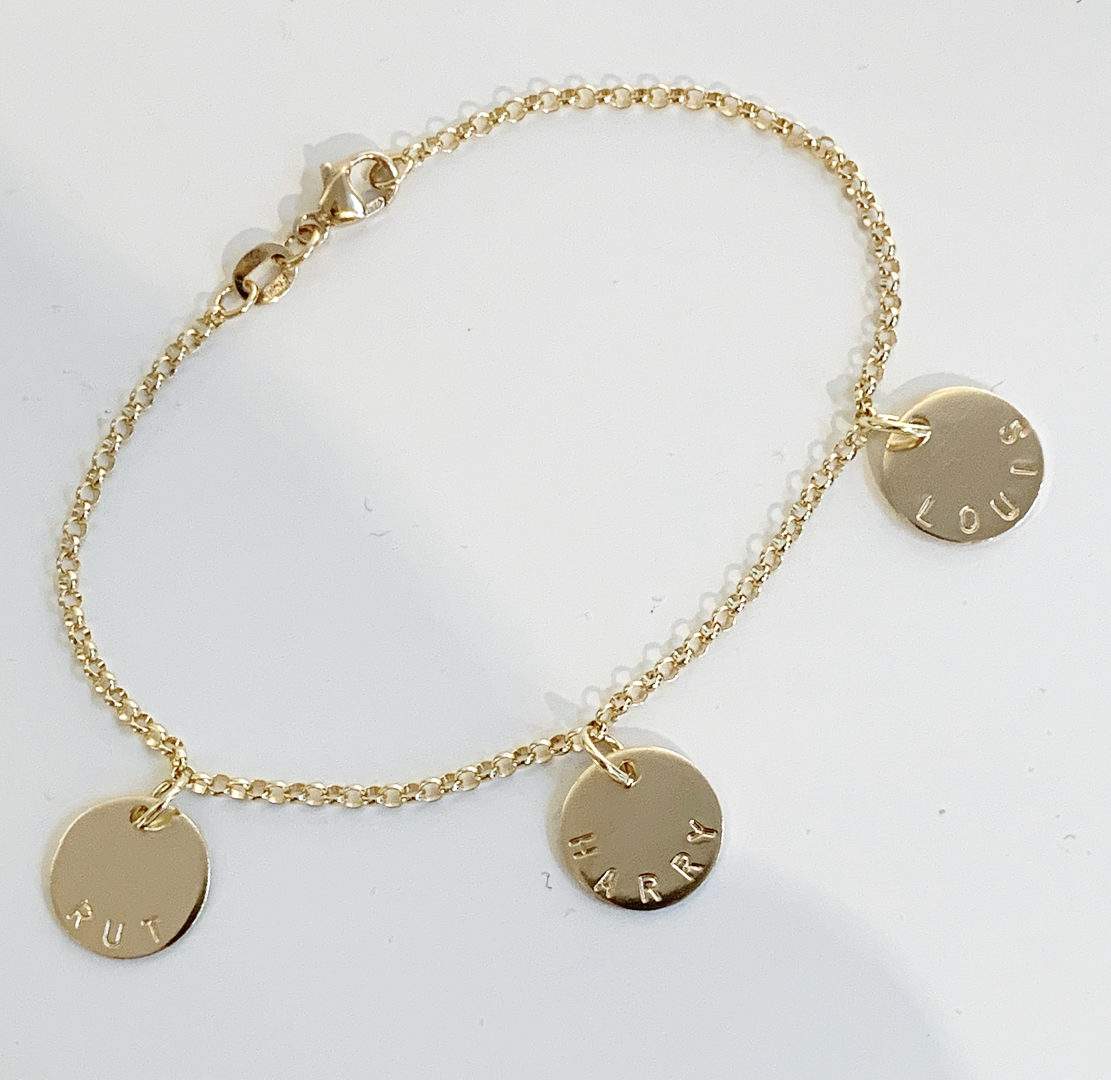 Coin namnarmband i guld