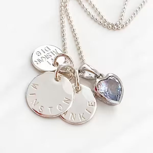 Coin namnhalsband med personlig text – handgjort