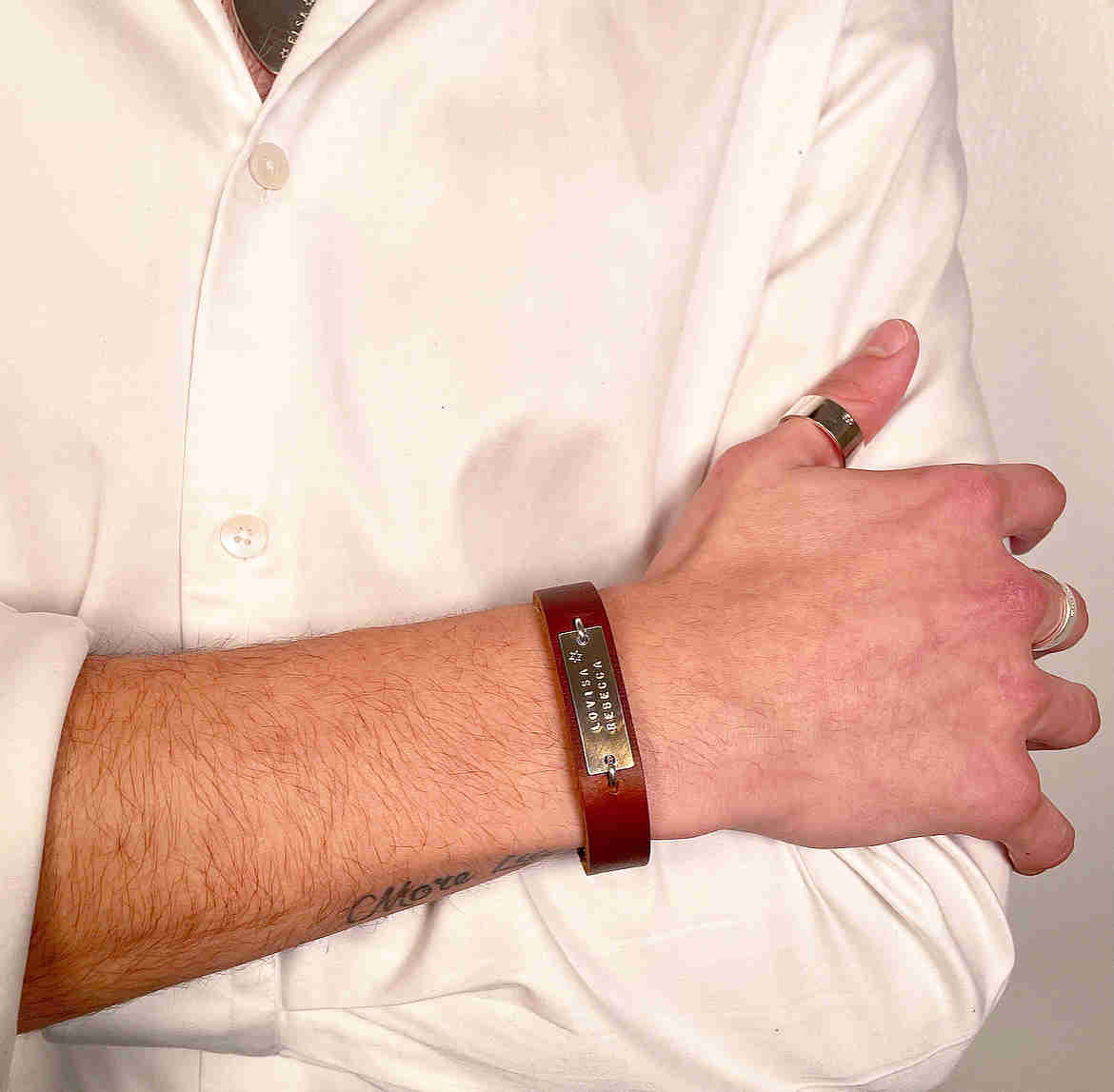 Läderarmband med namnbricka - armband med namn för herrar - bild 2
