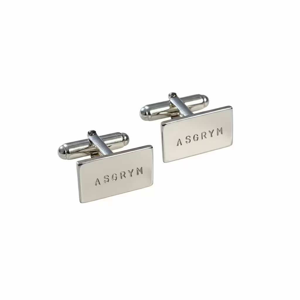 rektangulära manschettknappar med gravyr