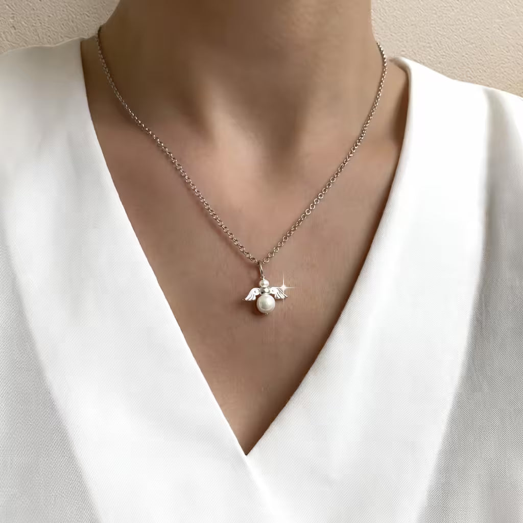 Söt Skyddsängel till halsband i äkta silver med pärla 